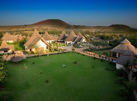 Farm Of Dreams Lodge Karatu Exterior photo