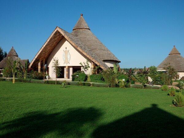 Farm Of Dreams Lodge Karatu Exterior photo