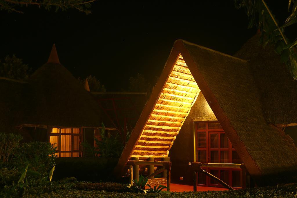 Farm Of Dreams Lodge Karatu Room photo