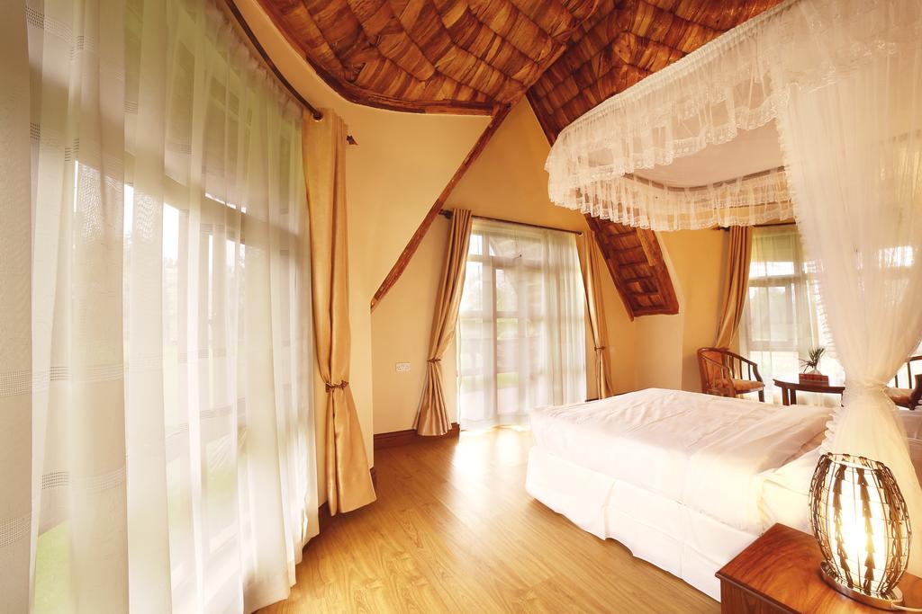 Farm Of Dreams Lodge Karatu Room photo