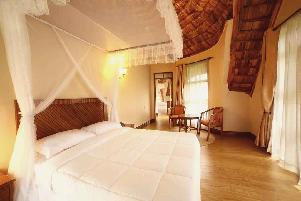 Farm Of Dreams Lodge Karatu Room photo